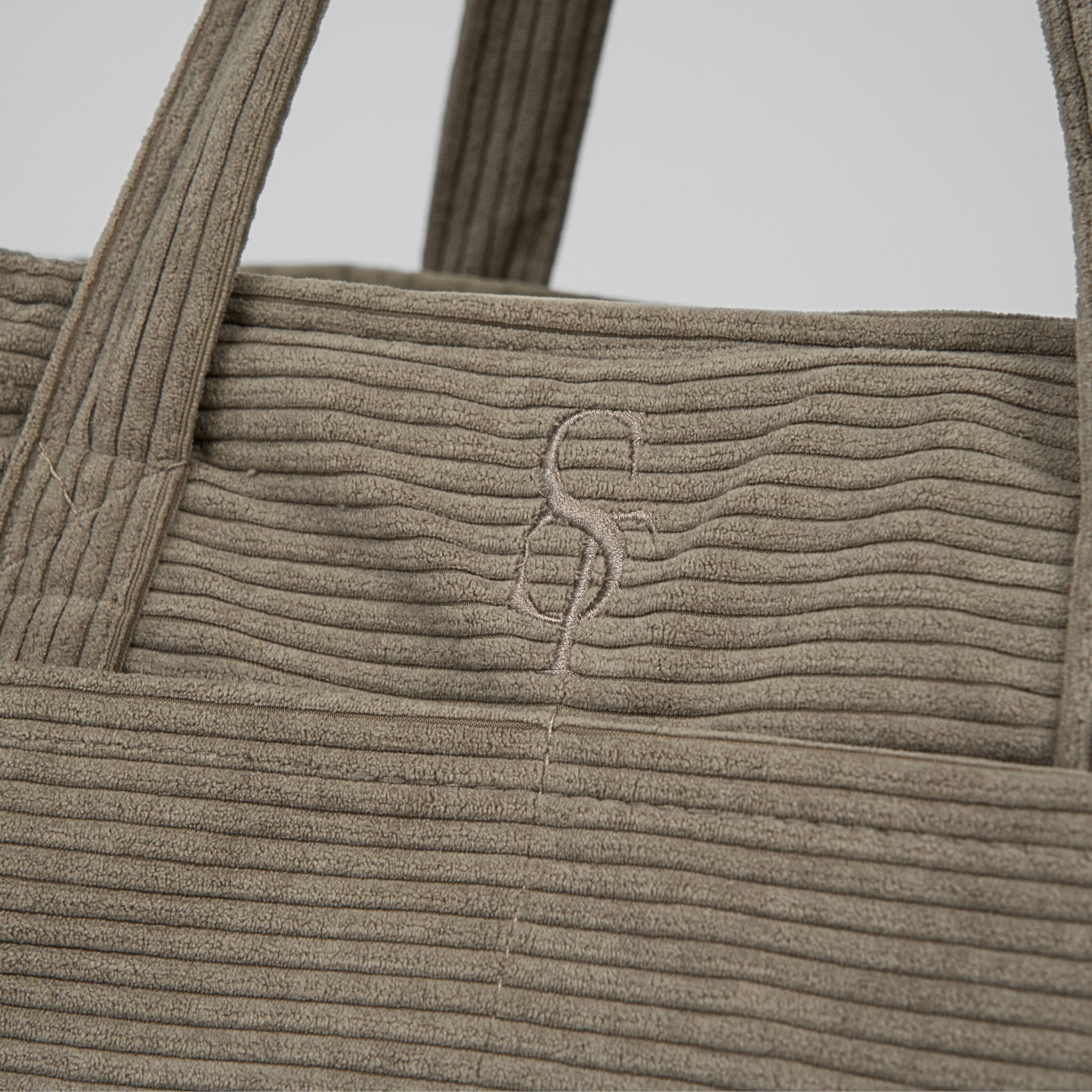 Vilda-kassi | Taupe Corduroy