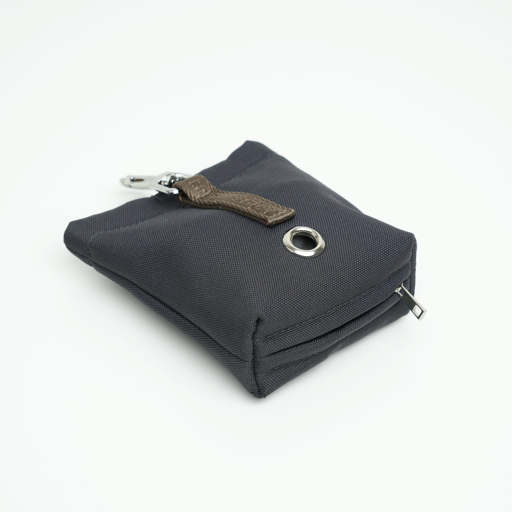 Elma Active Treat Bag w. Waste Bag Holder | Storm