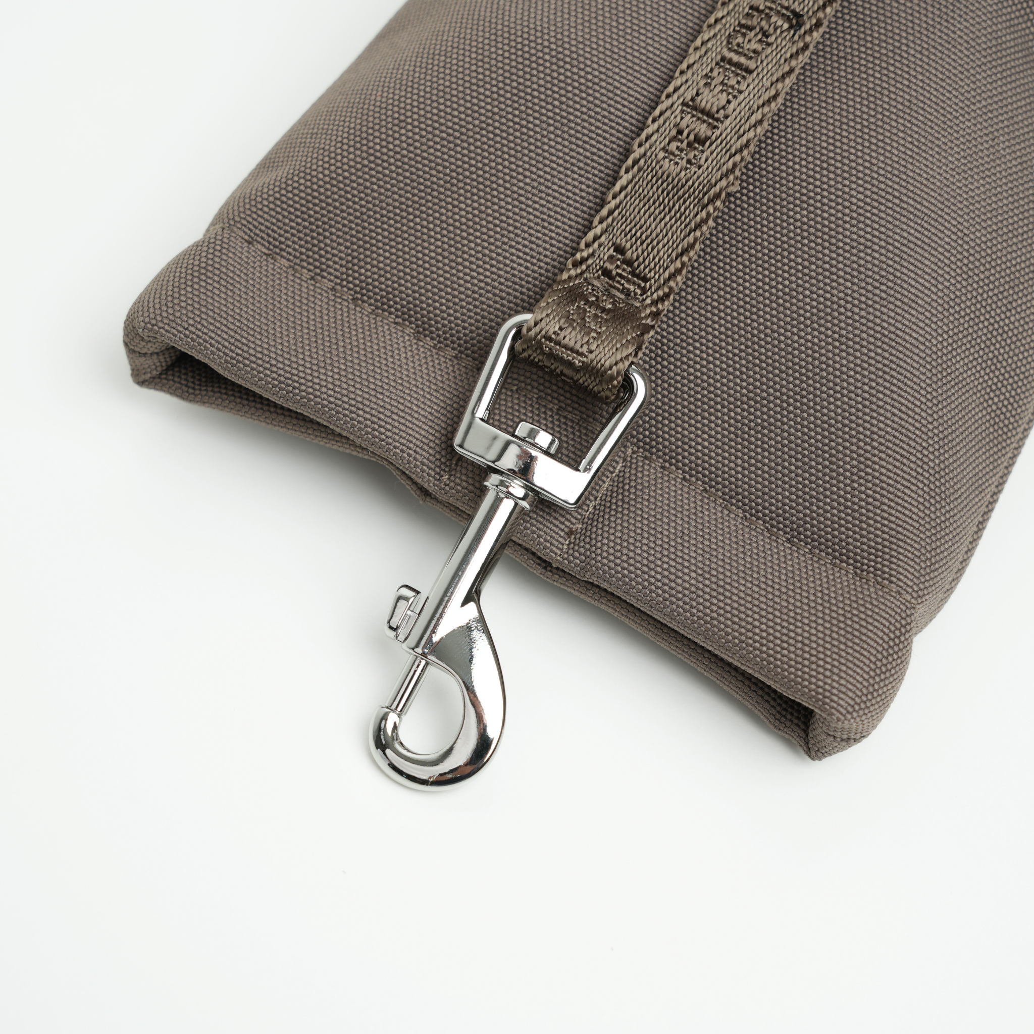 Elma Active Treat Bag w. Jätepussin pidike | Taupe