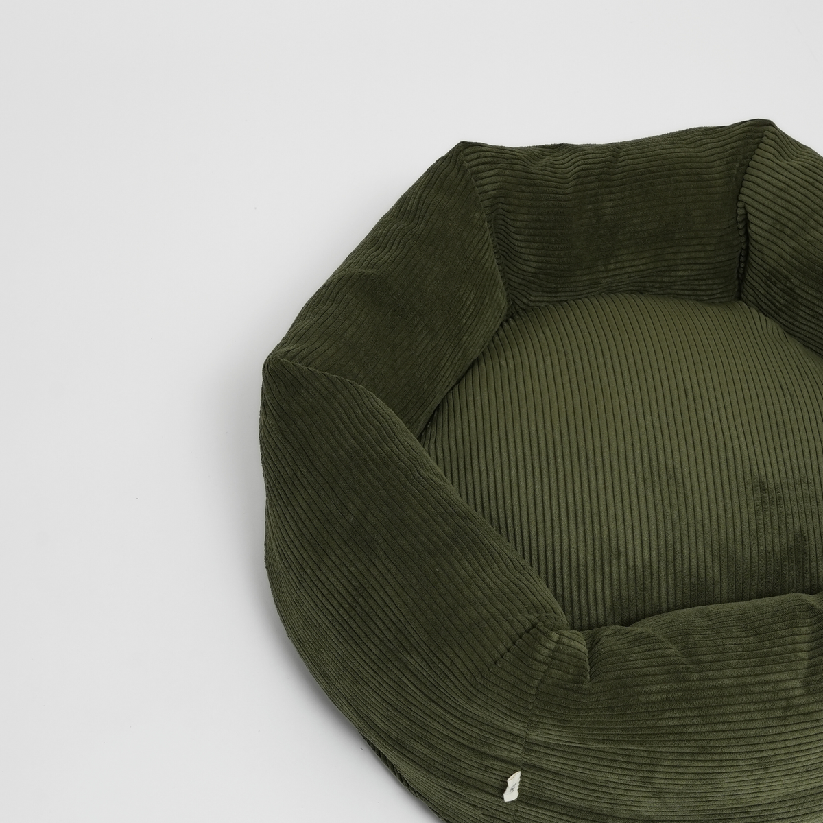 Ylhäältä katsottuna näkyvä moss green corduroy koiranpeti